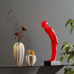 KARE Design Figurine décorative Welcome Guest rouge PM> Accessoires